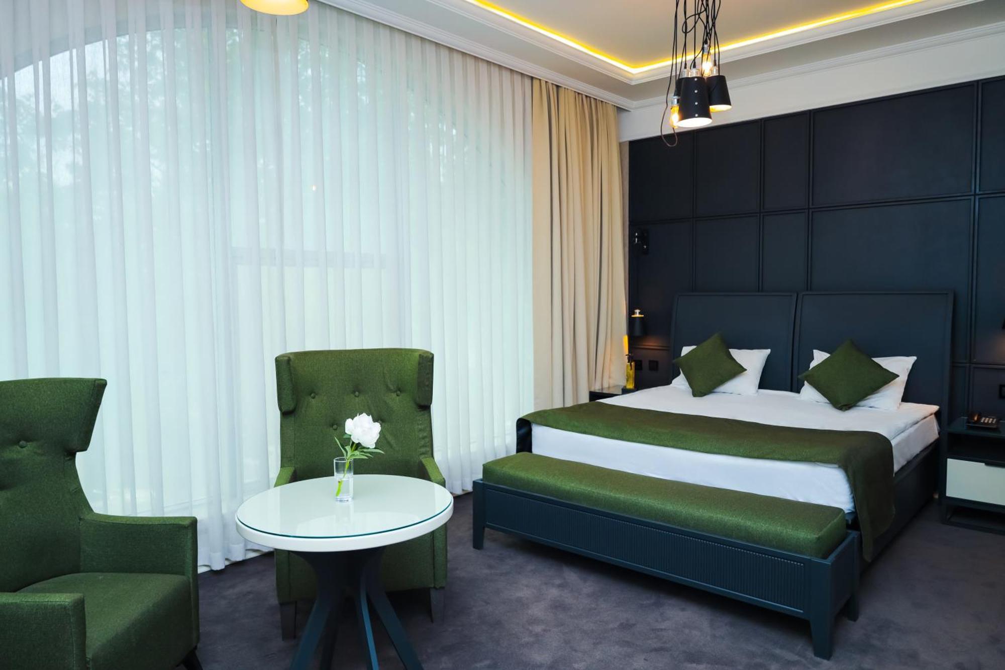 Dondar Hotel Formula 1 View Baku Ngoại thất bức ảnh
